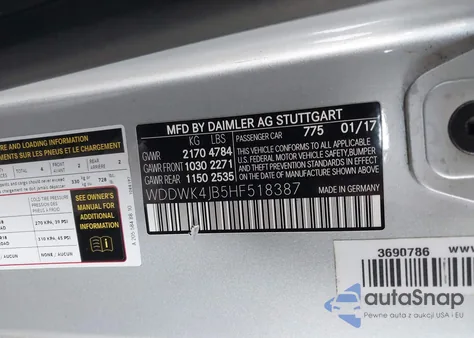 2017 Mercedes-Benz C 300 из США, поврежденный, VIN WDDWK4JB5HF518387